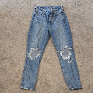American Eagle Strigid Distressed Blue Jeans